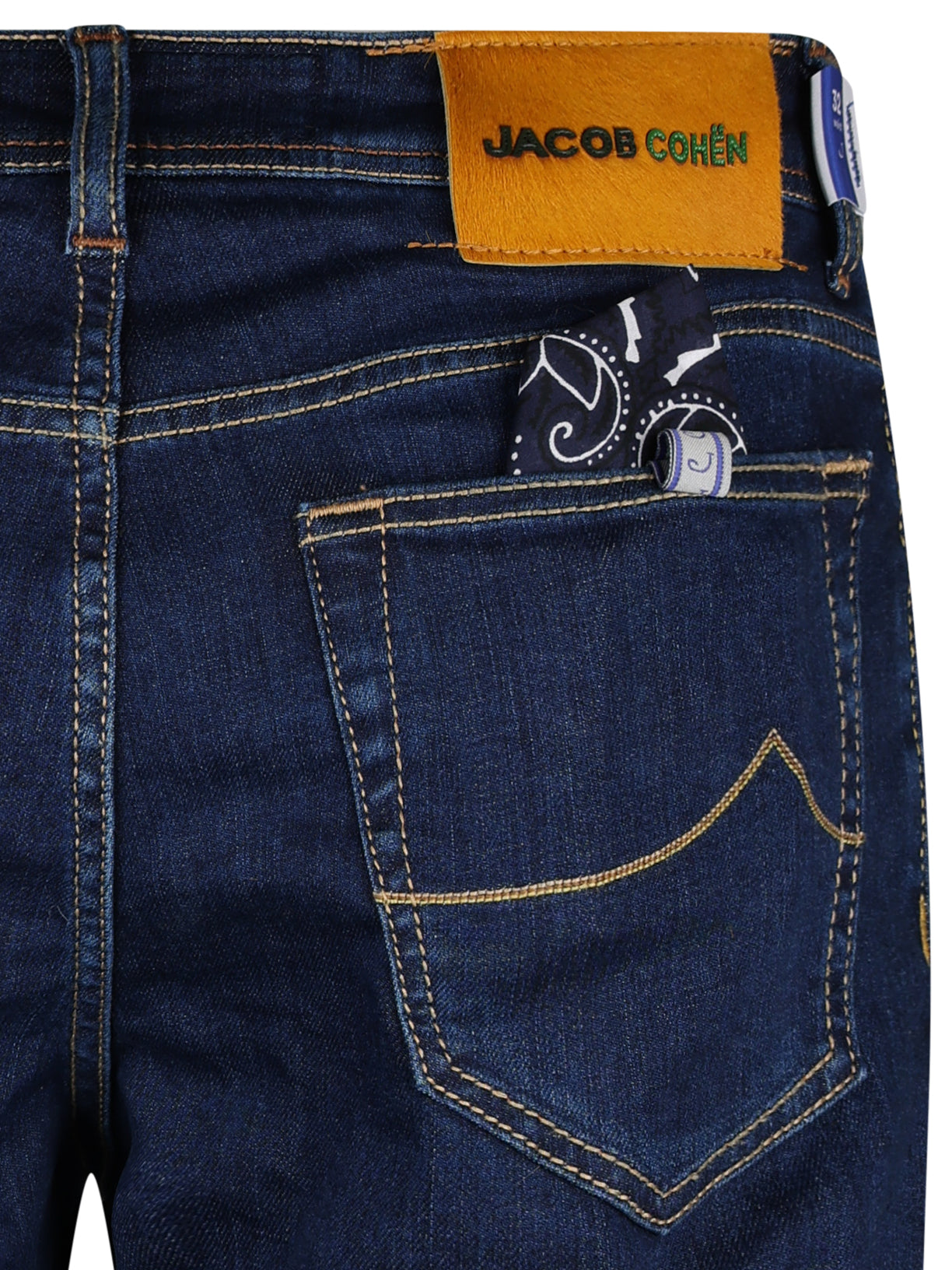 Load image into Gallery viewer, Jacob Cohen Bard Blue Jean Yellow Badge
