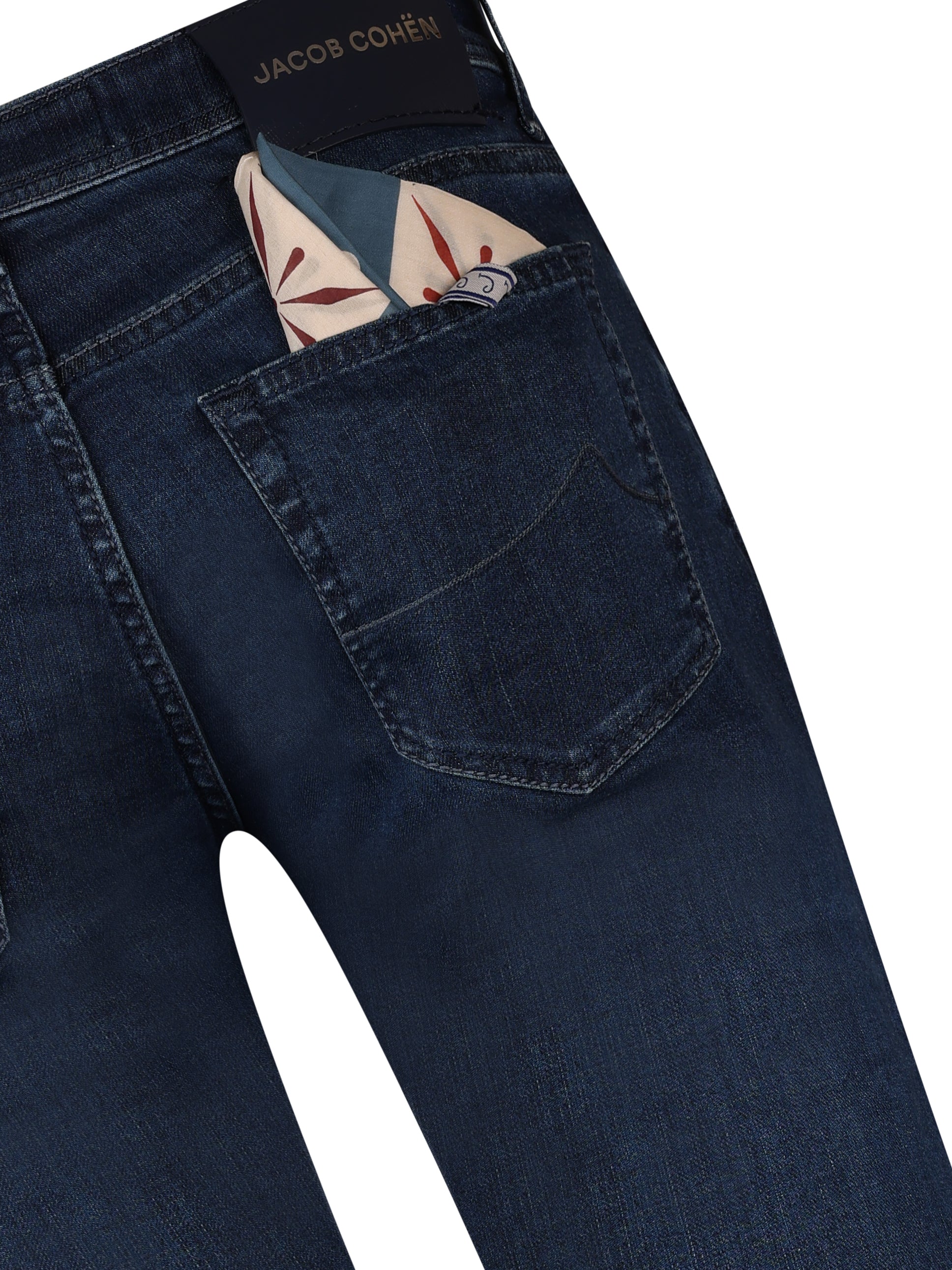 Load image into Gallery viewer, Jacob Cohen Mid Blue Bard Jean
