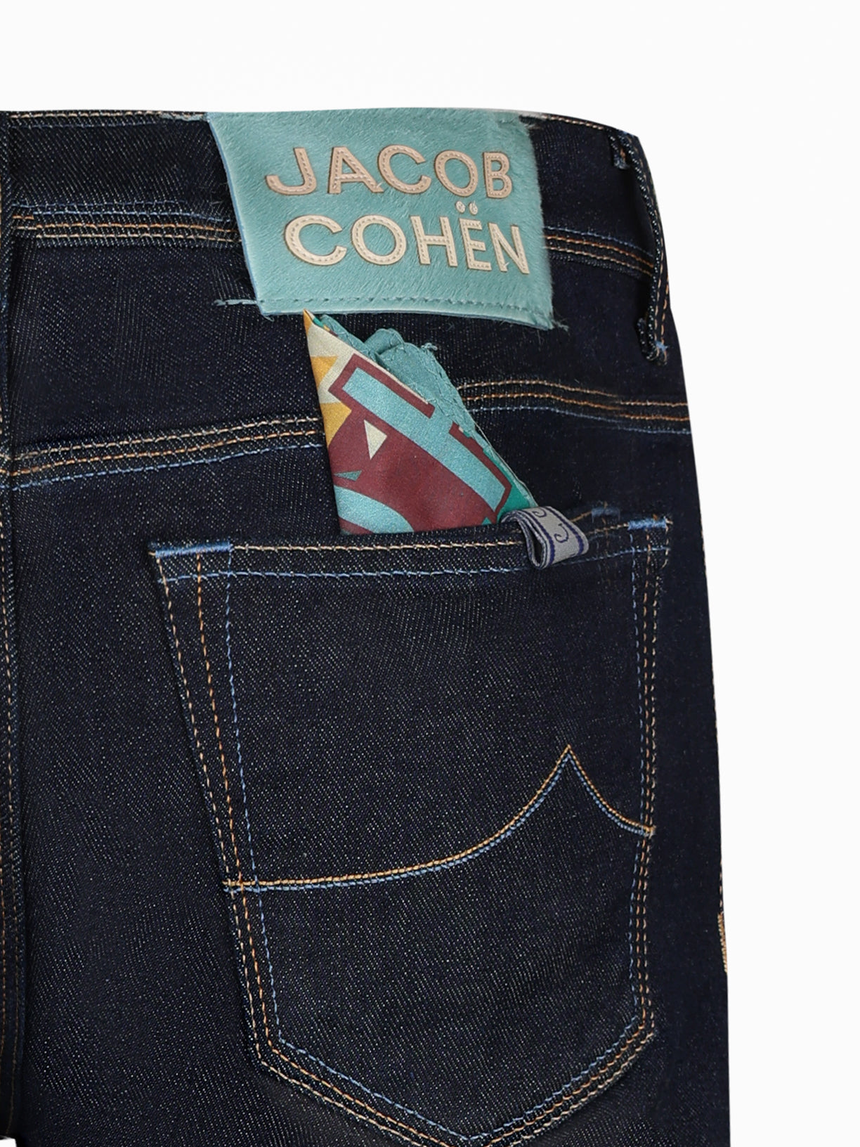 Load image into Gallery viewer, Jacob Cohen Bard Dark Jean Sky Badge

