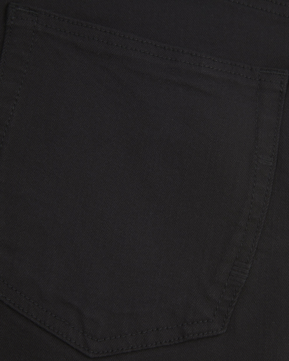 Vingt Quatre Stay Black Taper Fit Jean