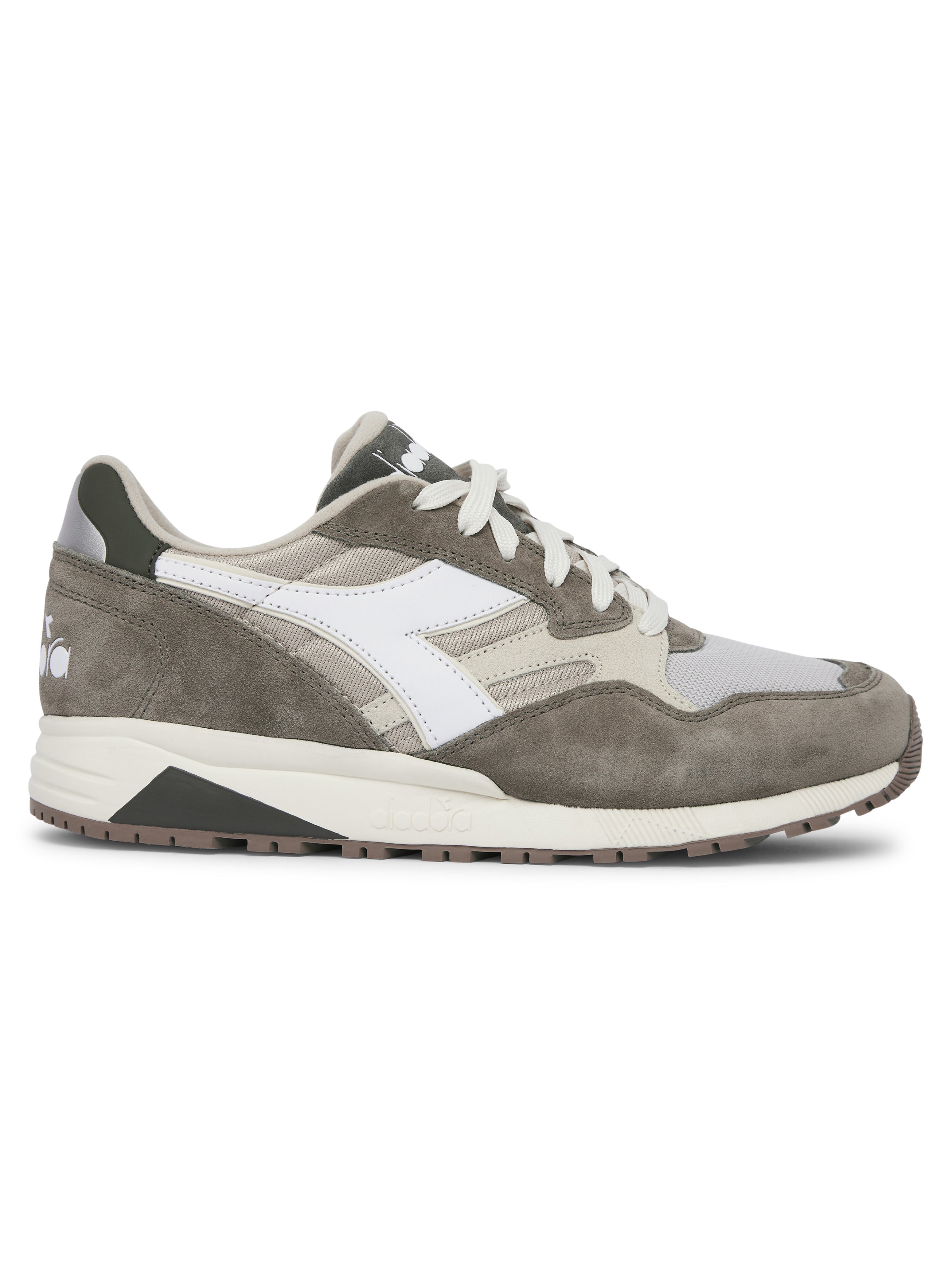 Load image into Gallery viewer, Diadora N902 Trainer Tan
