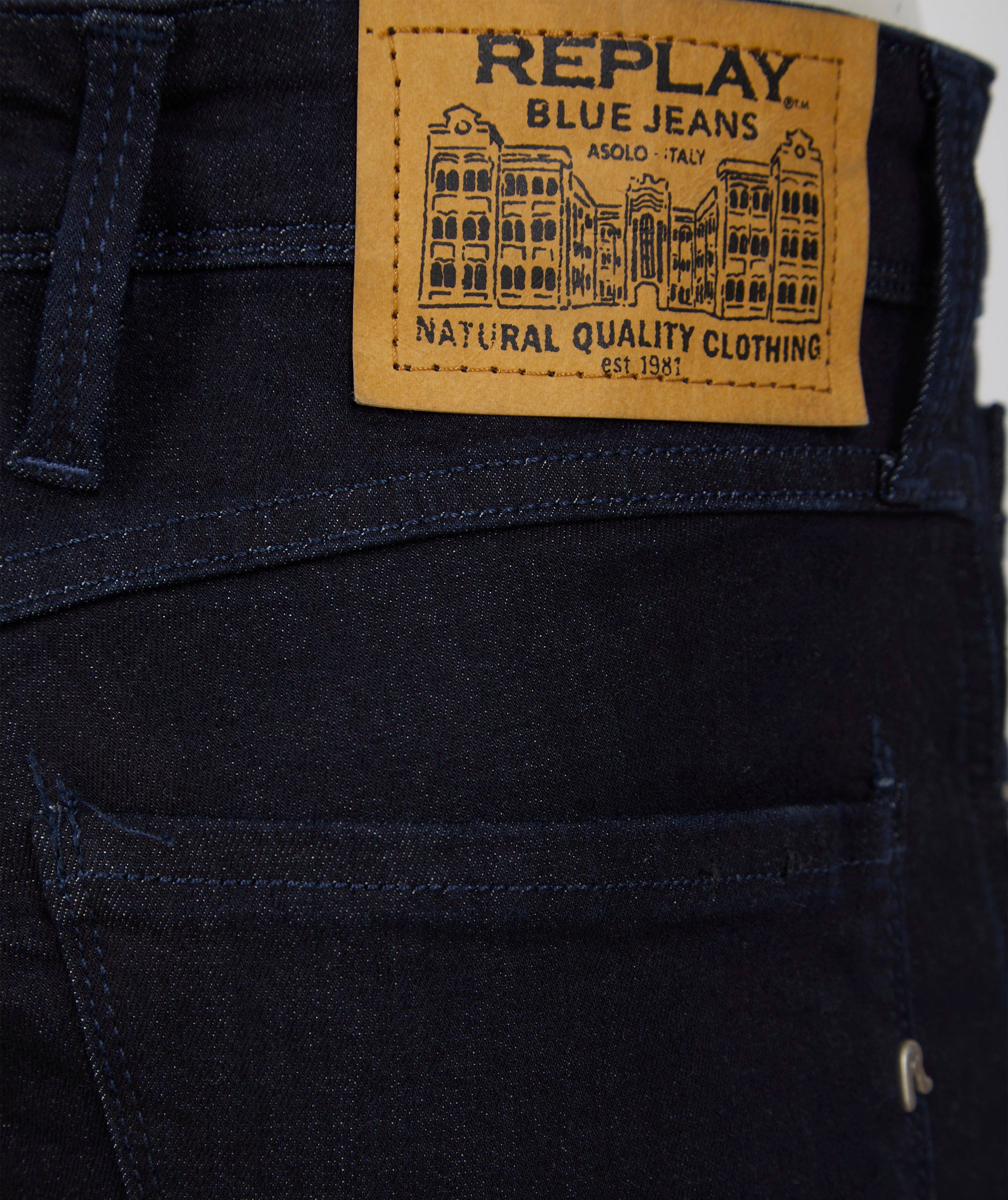 Load image into Gallery viewer, Replay Anbass Power Stretch Indigo Jean

