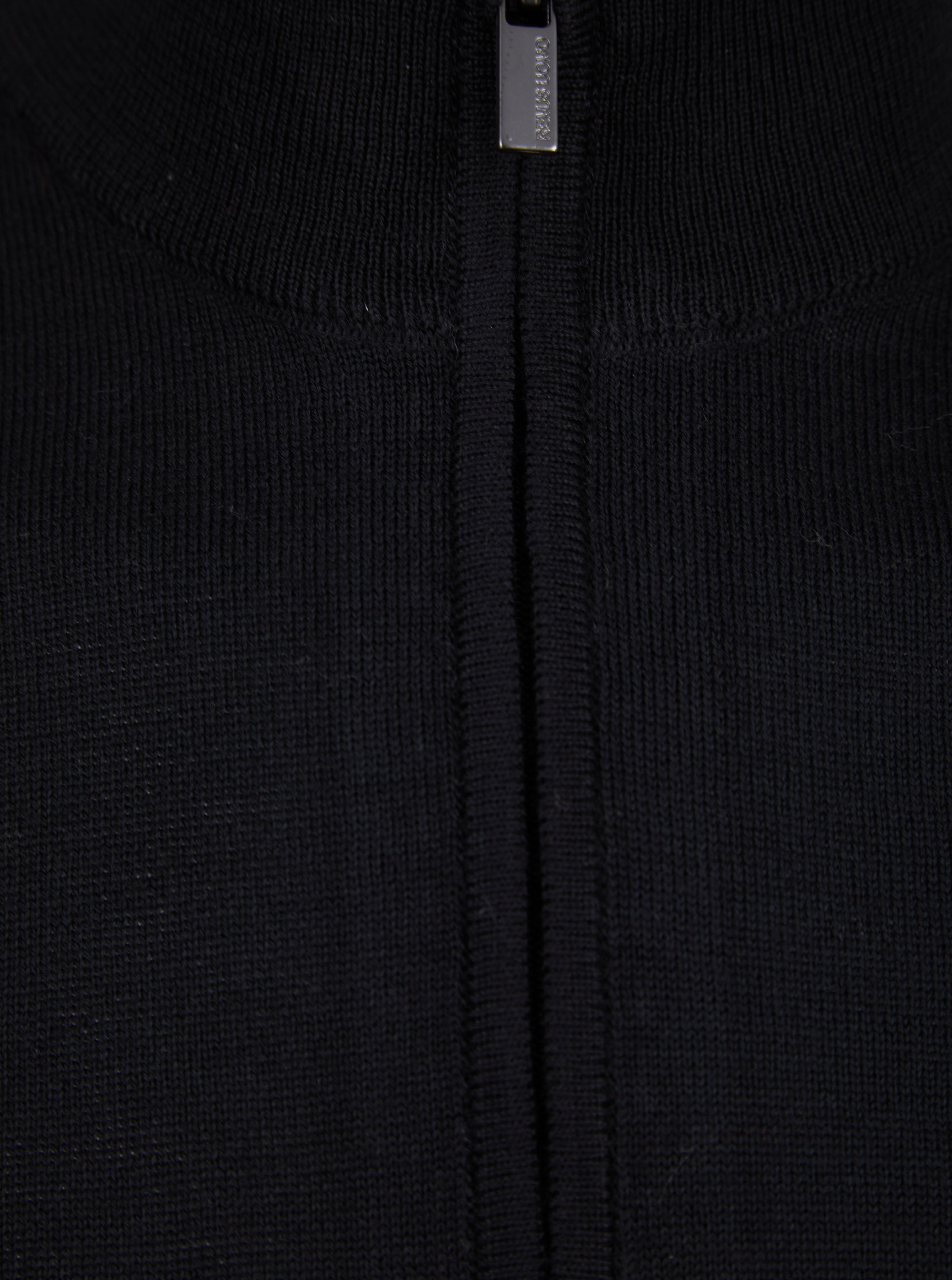 Remus 1/4 Zip Knit Black