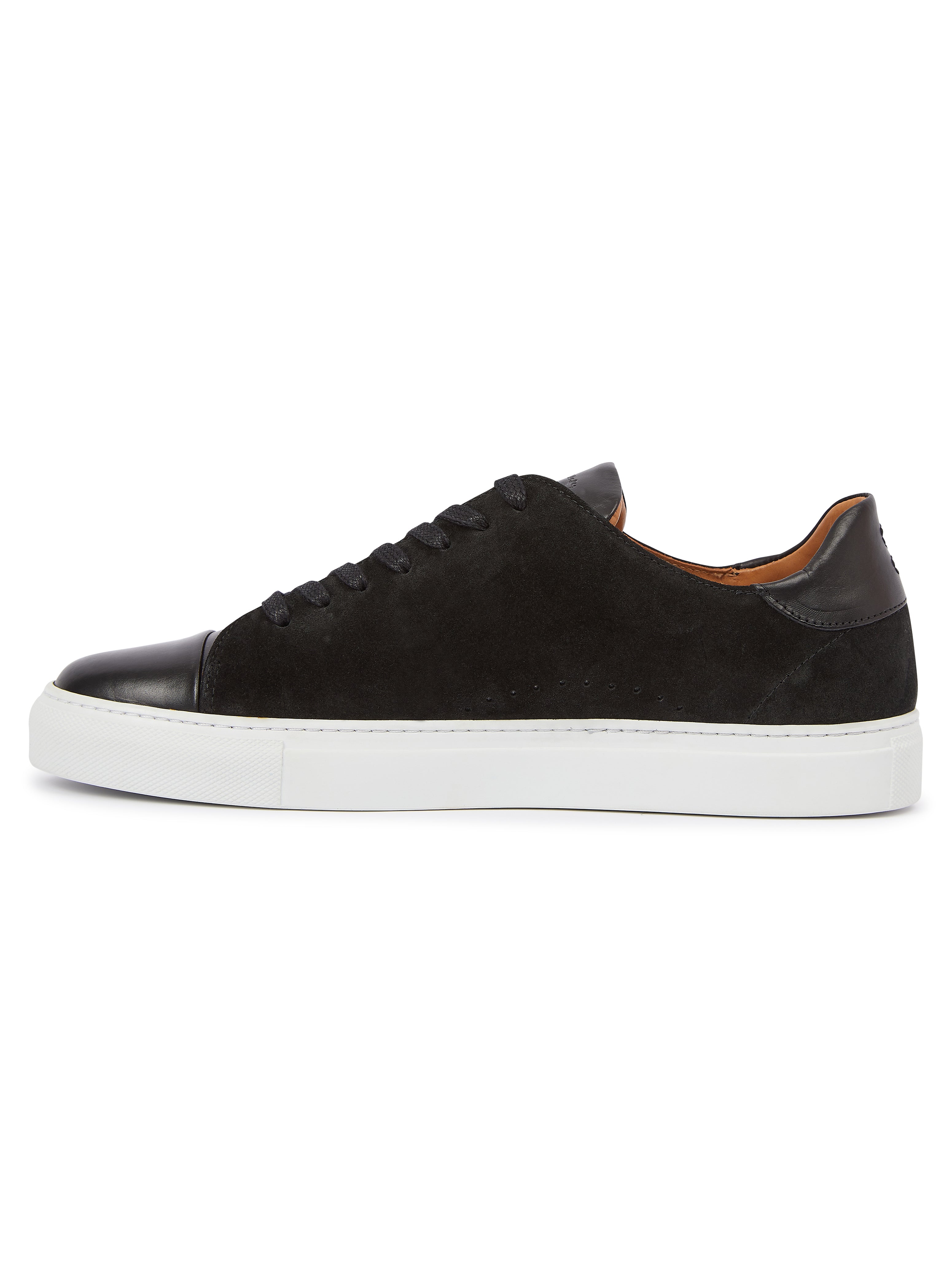Load image into Gallery viewer, Oliver Sweeney Ossos Black Trainer
